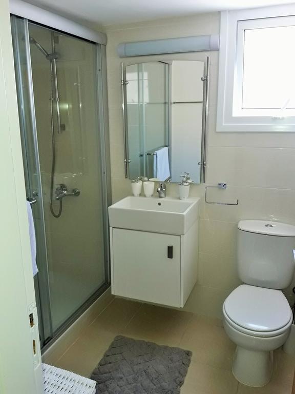 32 Hill Court Apartment Larnaca Exterior photo