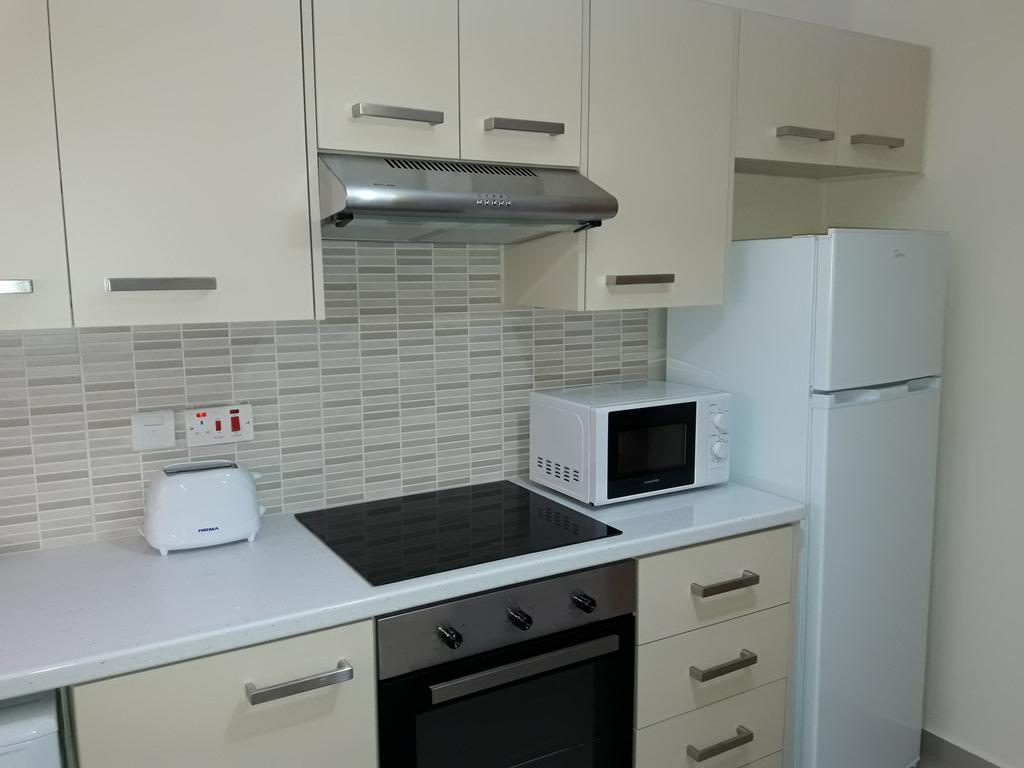 32 Hill Court Apartment Larnaca Exterior photo